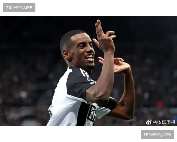 伊萨克与纽卡关系破裂内幕：球员公开表示缺乏信任