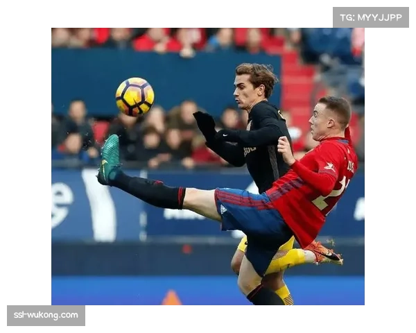 巴黎FC2-3斯特拉斯堡，客场防守失误致败